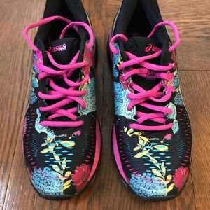 asics floral running shoes